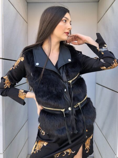 SLEEVLESS BLACK Fur